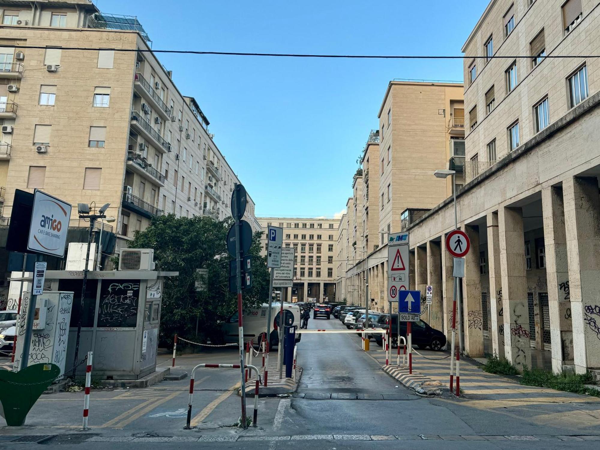 Residenze Chamur- Grattacielo Palermo Exteriör bild